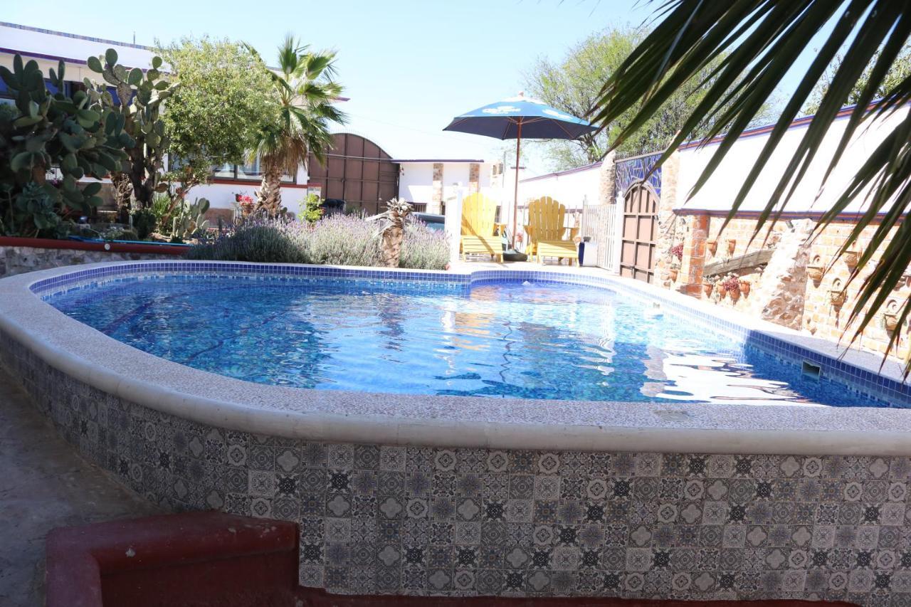 La Casona Azul Bed N Breakfast Santa Rosa de Jauregui Esterno foto