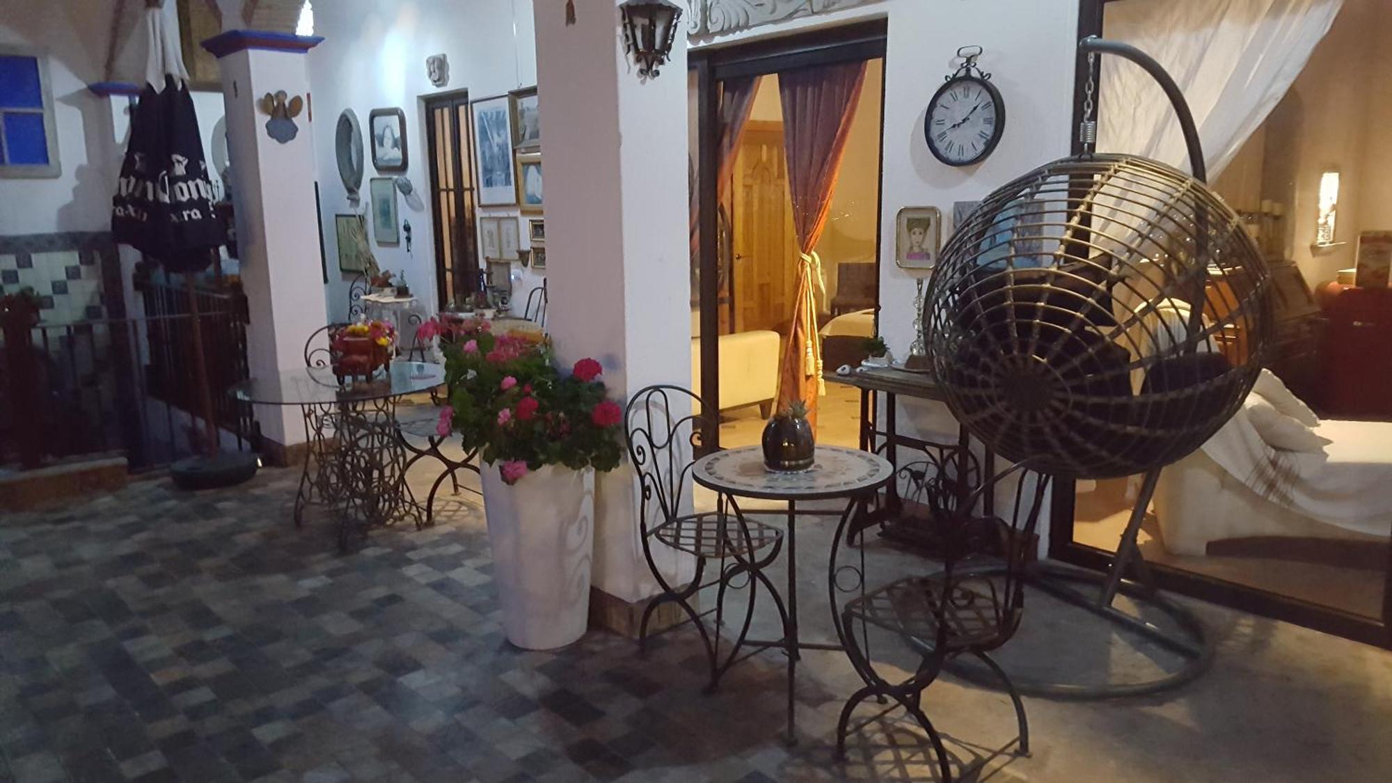 La Casona Azul Bed N Breakfast Santa Rosa de Jauregui Esterno foto